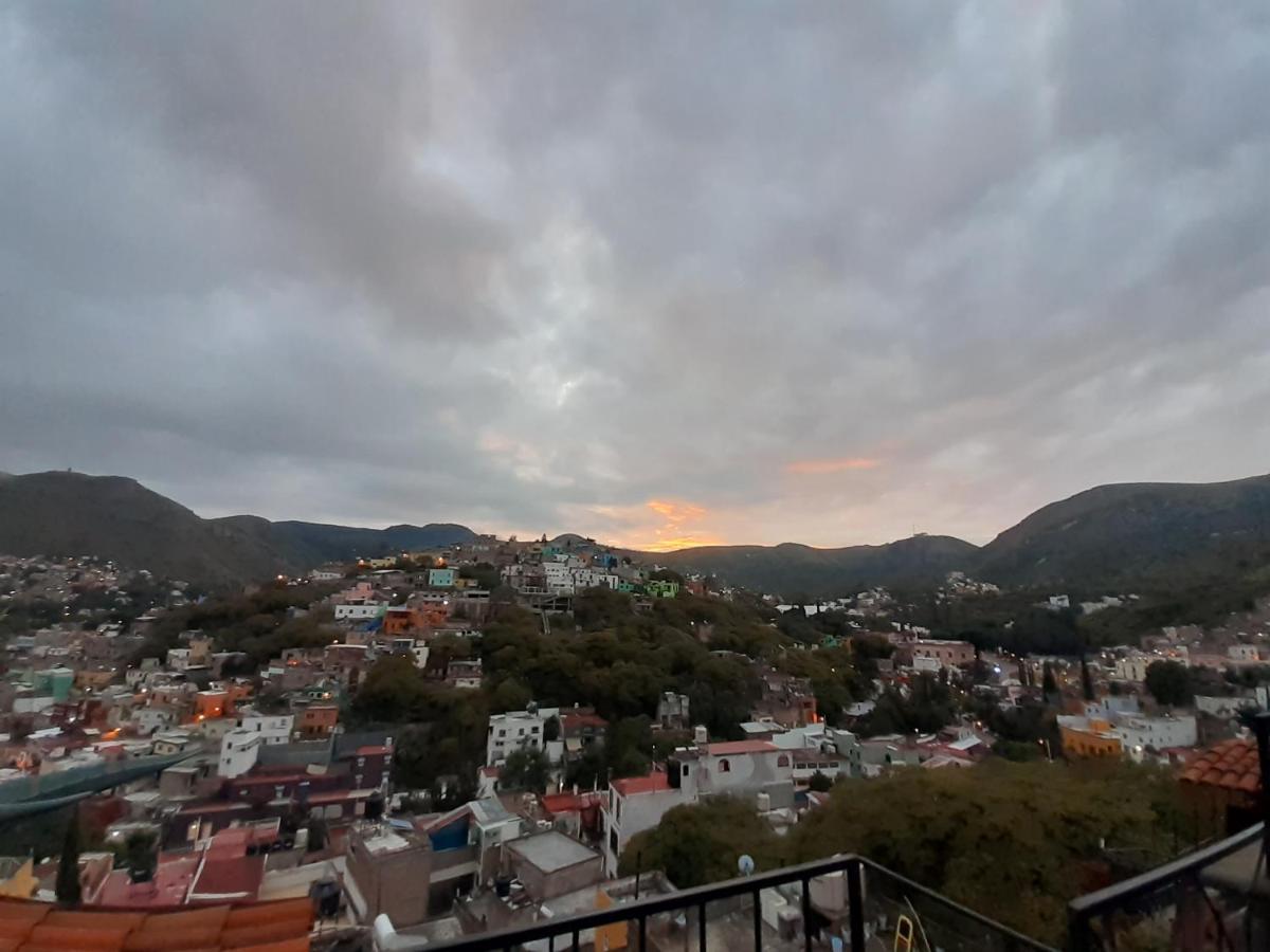 Hostal Casa De Dante Guanajuato Kültér fotó